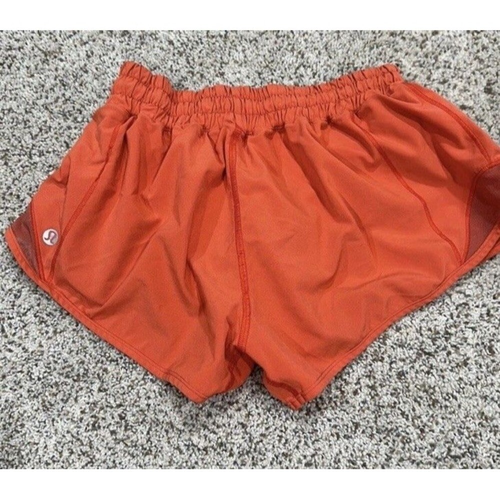 Lululemon bundle of 3  Hotty Hot Low-Rise Lined Short 2.5" Size 10 - Picture 8 of 16